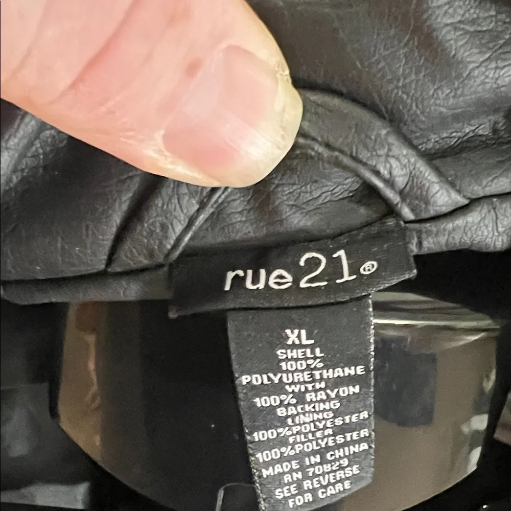 Rue21 Quilted Black faux Leather Jacket for Women - Picture 2 of 7
